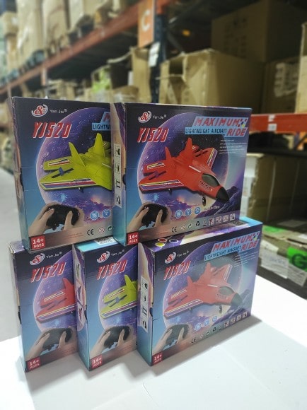 Avion teledirigido (3 colores) - Imagen 10